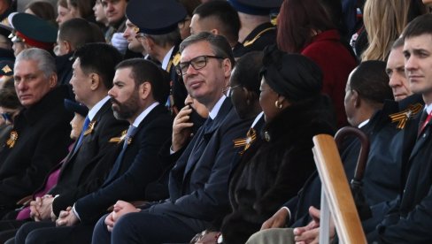 TUSK BIO STRAŠNO FER Vučić: Niko u Tirani nije spomenuo moj odlazak u Moskvu TUSK BIO STRAŠNO FER Vučić: Niko u Tirani nije spomenuo moj odlazak u Moskvu