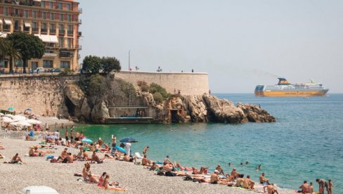 POPULARNO LETOVALIŠTE DONELO DRASTIČNU ODLUKU: Ko ne ispuni uslov, zabranjen mu je dolazak POPULARNO LETOVALIŠTE DONELO DRASTIČNU ODLUKU: Ko ne ispuni uslov, zabranjen mu je dolazak