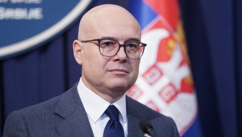 VUČEVIĆ UGOSTIO POSLEDNJEG ŽIVOG LOVCA NA NACISTE DR EFRAIMA ZUROFA: Srpska napredna stranka nikada neće dozvoliti da se zločini zaborave VUČEVIĆ UGOSTIO POSLEDNJEG ŽIVOG LOVCA NA NACISTE DR EFRAIMA ZUROFA: Srpska napredna stranka nikada neće dozvoliti da se zločini zaborave