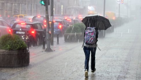 KIŠA, GRMLJAVINA I OSETNIJI PAD TEMPERATURE Vremenska prognoza za utorak, 8. jul KIŠA, GRMLJAVINA I OSETNIJI PAD TEMPERATURE Vremenska prognoza za utorak, 8. jul