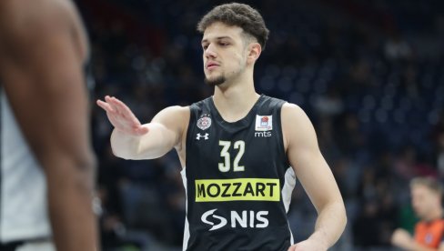 JOŠ JEDAN SRBIN U NBA LIGI: Uroš Trifunović igra za Hjuston u Letnjoj ligi JOŠ JEDAN SRBIN U NBA LIGI: Uroš Trifunović igra za Hjuston u Letnjoj ligi