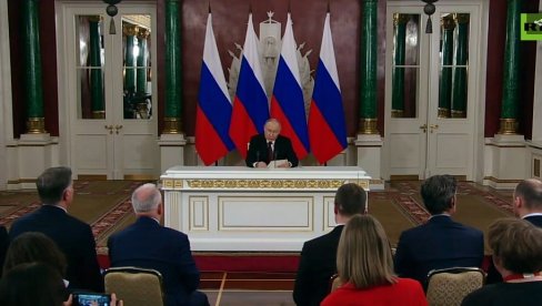 PUTIN POZVAO NA BEZUSLOVNE PREGOVORE: Može već 15. maja u Istanbulu PUTIN POZVAO NA BEZUSLOVNE PREGOVORE: Može već 15. maja u Istanbulu