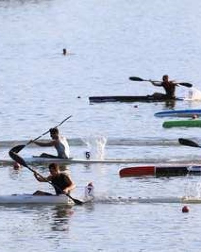 NA ADI 25 EKIPA, 300 TAKMIČARA: Trofej Beograda u kajaku i kanuu u subotu NA ADI 25 EKIPA, 300 TAKMIČARA: Trofej Beograda u kajaku i kanuu u subotu