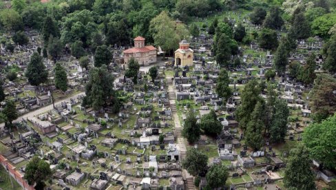 SVOJE PRETKE PREPUSTILI NEMARU I ZABORAVU: Staro smederevsko groblje kao svedok istorije zaslužuje mnogo više od današnjeg izgleda