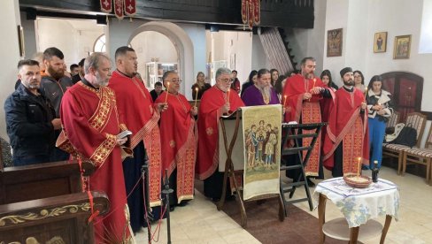 SEĆANJE NA STRADALE LOGORAŠE: Pomen žrtvama pokušaja proboja iz logora u Jasenovcu održan je u Staroj jagodinskoj crkvi