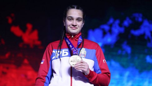 OČEKUJTE I OLIMPIJSKU MEDALJU! Sara Ćirković presrećna što je na debiju postala šamppionka Evrope u boksu