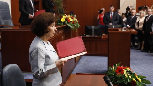 STIGLA REAKCIJA IZ EU: Evo šta kažu na potez novoizabrane makedonske predsednice