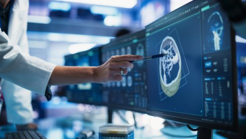 NOVI KORAK U BORBI PROTIV RAKA: Velika Britanija testira tečnu biopsiju NOVI KORAK U BORBI PROTIV RAKA: Velika Britanija testira tečnu biopsiju