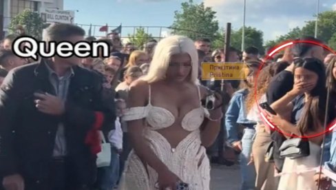 ŠOK MATURA U PRIŠTINI: Haljina zvana glamur i drama - deca zinula od čuda kad su je videla (FOTO) ŠOK MATURA U PRIŠTINI: Haljina zvana glamur i drama - deca zinula od čuda kad su je videla (FOTO)