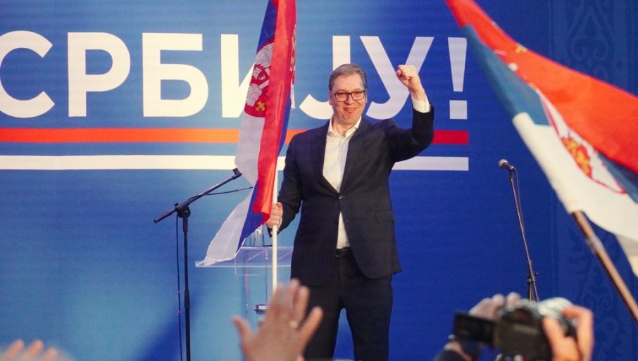 DA IDEMO NAPRED KAO BRZI VOZ U ODNOSU NA SVE DRUGE Moćna Vučićeva poruka sa svenarodnog sabora u Nišu (VIDEO) DA IDEMO NAPRED KAO BRZI VOZ U ODNOSU NA SVE DRUGE Moćna Vučićeva poruka sa svenarodnog sabora u Nišu (VIDEO)