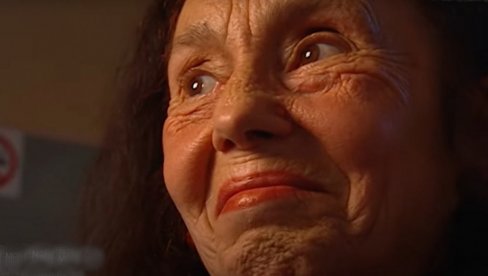 ADRIJANA RODILA SA 66 GODINA: Postala senzacija, osuđivali je - a kako majka i ćerka danas žive (VIDEO) ADRIJANA RODILA SA 66 GODINA: Postala senzacija, osuđivali je - a kako majka i ćerka danas žive (VIDEO)