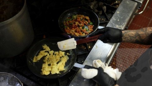 SPREMA SE ZA 5 MINUTA: Ovo je najzdravija večera na svetu SPREMA SE ZA 5 MINUTA: Ovo je najzdravija večera na svetu