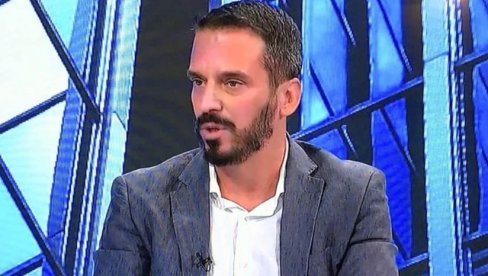 TI SI, POPUT BLOKADERA, LAŽNJAK NA KUB Piper: Jovanović veliki fensi vračarski Srbenda (FOTO) TI SI, POPUT BLOKADERA, LAŽNJAK NA KUB Piper: Jovanović veliki fensi vračarski Srbenda (FOTO)