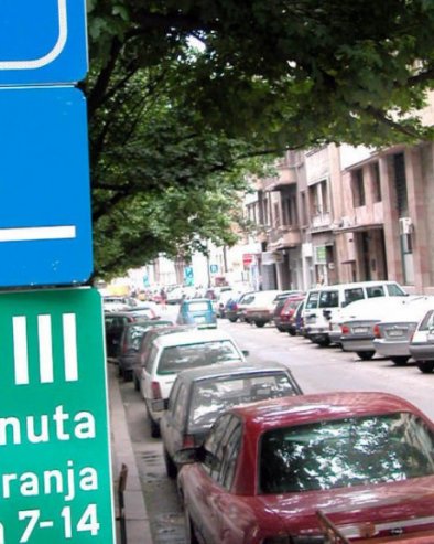 STRUČNJAK UPOZORAVA: Parkiranje na ovakvim mestima škodi autu - može vas skupo koštati! STRUČNJAK UPOZORAVA: Parkiranje na ovakvim mestima škodi autu - može vas skupo koštati!