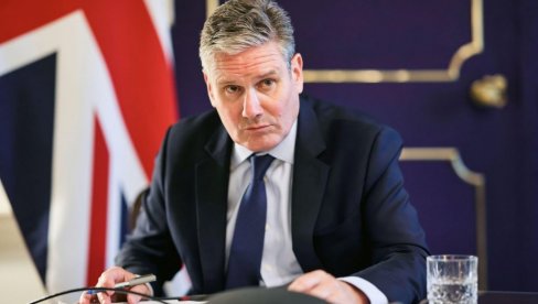 BRITANCI HITNO ŠALJU BORBENE AVIONE NA BLISKI ISTOK: Starmer otkrio vojni plan, u toku velika operacija BRITANCI HITNO ŠALJU BORBENE AVIONE NA BLISKI ISTOK: Starmer otkrio vojni plan, u toku velika operacija