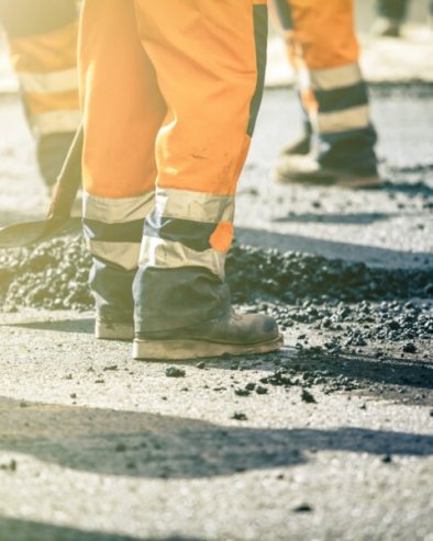 KROZ SELO BEZ RUPA I PROBLEMA: Završeni građevinski radovi u obrenovačkoj MZ Jasenak KROZ SELO BEZ RUPA I PROBLEMA: Završeni građevinski radovi u obrenovačkoj MZ Jasenak