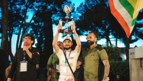 MILOŠ MESI SAMO POBEDE: Nakon što je postao najbolji pica majstor na svetu, Subotičanin niže priznanja širom planete MILOŠ MESI SAMO POBEDE: Nakon što je postao najbolji pica majstor na svetu, Subotičanin niže priznanja širom planete