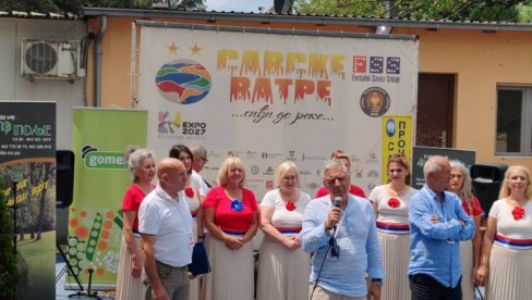 DRUŽENJE UZ SAVSKE VATRE: Održana tradicionalna manifestacija na Savi DRUŽENJE UZ SAVSKE VATRE: Održana tradicionalna manifestacija na Savi