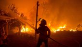 STOTINE VATROGASACA U BORBI SA VATRENOM STIHIJOM: Vatra se širi na tri fronta na Madeiri