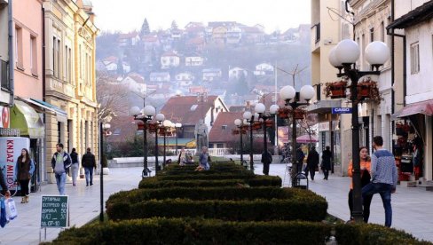 PROTEST U VALJEVU: Antilitijumska borba kao fasada golog finansijskog interesa Branka Ivkovića