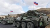 RUSKI GRANIČNICI OBEZBEĐUJU PUT: Nova straža za problematične tačke na jermenskoj granici sa Azerbejdžanom