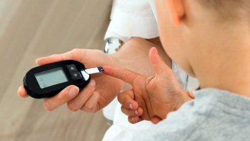 ALARMANTNO UPOZORENJE ENDOKRINOLOGA: Sve više dece sa teškim komplikacijama dijabetesa