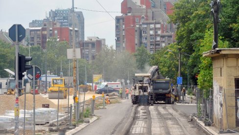 ТУЖЕ ЧАК И ЗБОГ ИЗГРАЂЕНЕ УЛИЦЕ: Прошле године поднето 1.893 поднеска против града