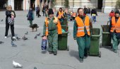 ORGANIZATORI PROTESTA BRUTALNO NAPALI RADNIKE ČISTOĆE U NOVOM SADU: Direktor ustanove zatražio od policije da odmah reaguje