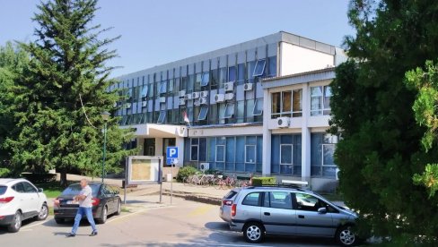 ISPLATA POLJOPRIVREDNIH SUBVENCIJA U PARAĆINU: Novac iz opštinskog budžeta nakon preuzimanja rešenja