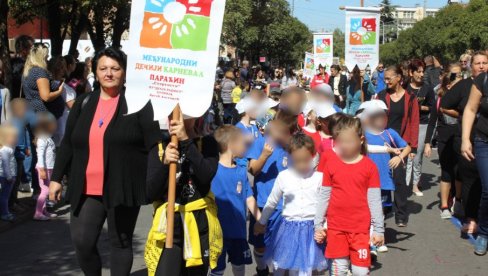 DEČJI KARNEVAL U PARAĆINU: U subotu glavna ulica zatvorena za saobraćaj