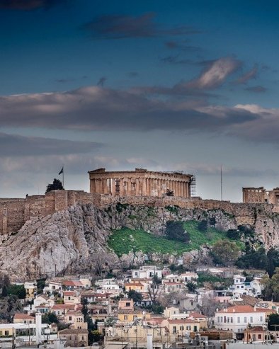 ZATVOREN AKROPOLJ: U Grčkoj 43 stepena