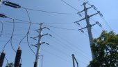 NEVREME NA KOSOVU I METOHIJI: Jak vetar oštetio delove električne mreže