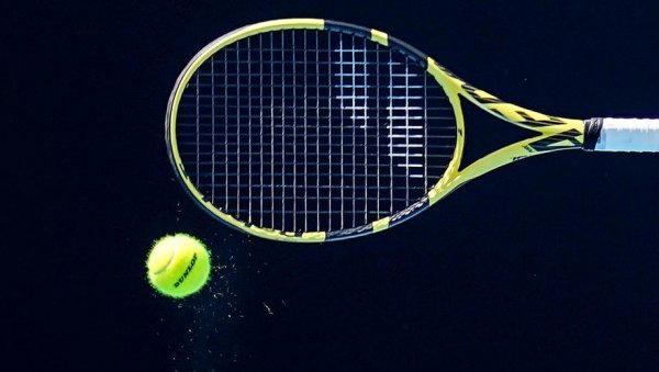КАД БИ ОВАКО МОГЛО СТАЛНО: Тенисер на челенџеру изгубио од ривала, па му дали шансу да проба поново - ево шта се у реваншу десило