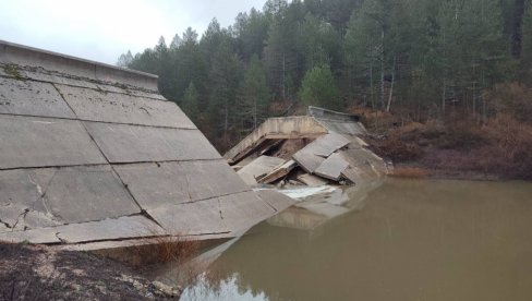 EKOLOŠKA KATASTROFA U ČILEU: Pukla brana i izlila se otrovna voda iz rudnika bakra (VIDEO/FOTO)