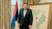 DODIK OBEĆAO: Oni koji budu imali troje dece u narednih pet godina, biće im vraćen deo što su platili za stan