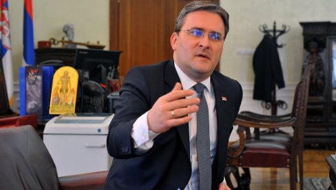 SELAKOVIĆ: Očekujem da nadležni organi reaguju i da u najkraćem roku otkriju i procesuiraju idejne tvorce i izvršioce pretnji porodici Vučić