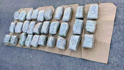 INTERPOL  O SRPSKOJ POLICIJI: Hapšenje Balkanskog kartela zbog krijumčarenja sedam tona kokaina