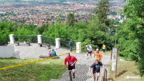 STARTUJE JEDNA OD NAJTEŽIH TRKA U SRBIJI: Vršačke stepenice pravi izazov i za najiskusnije takmičare