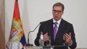 VUČIĆ: Za prosvetare i za vaspitačice povećaćemo plate za 12 odsto, a plate u javnom sektoru za 8 odsto