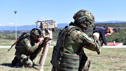 МИНИСТАРСТВО ОДБРАНЕ: Нови тим Војске Србије у мисији Европске уније у Сомалији