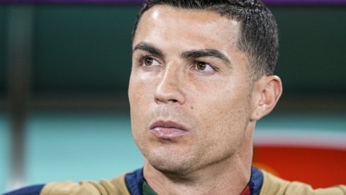 RONALDO, BAŠ SI MALI U PORAZU: Kristijano plakao, a pre toga fizički nasrnuo na navijača!