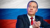 ЕУ ЋЕ СЕ РАСПАСТИ, ГРАЂАНСКИ РАТ У АМЕРИЦИ: Медведев открио шта очекује у 2023. години