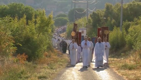 SRPSKE SVEĆE JOŠ SIJAJU U PREBILOVCIMA: Obeležava se 83 godine od jednog od najstrašnijih zločina u NDH