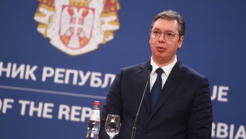 KAKO JE OVO MOGUĆE Antisrpski Danas u očaju priznao: Vučiću rejting ne pada