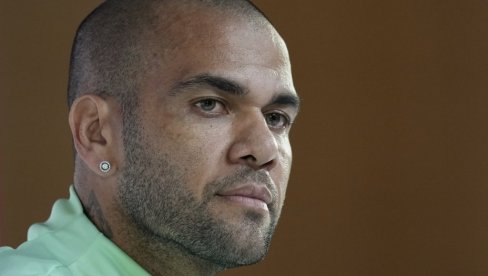 LAGAO DA SAKRIJE NEVERU: Brazilski as Dani Alves ponovo na sudu zbog optužbe da je silovao devojku u diskoteci