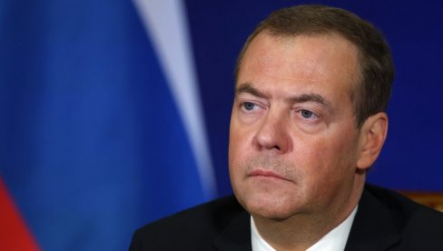 ŠEF PENTAGONA OTKRIO VOJNU TAJNU Medvedev: To je 40 milijardi evra!