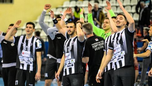 PARTIZAN ČEKA DINAMO: Crno-beli i Pančevci sutra se na Banjici bore za treće mesto u Superligi Srbije za rukometaše