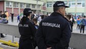 NOVOSTI SAZNAJU - PLAVCI OSTAJU DA ČUVAJU ĐAKE: Posle spekulacija da će školski policajci prestati da postoje