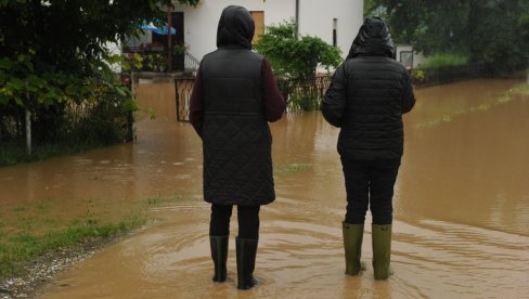 NAJNOVIJE UPOZORENJE RHMZ: Pašće velika količina kiše, moguća izlivanja u Beogradu