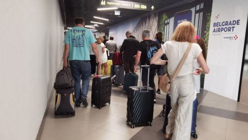 NEMICA RAZBIJALA PO BEOGRADSKOM AERODROMU: Terete je za uništenje tuđih stvari, završila na psihijatriji